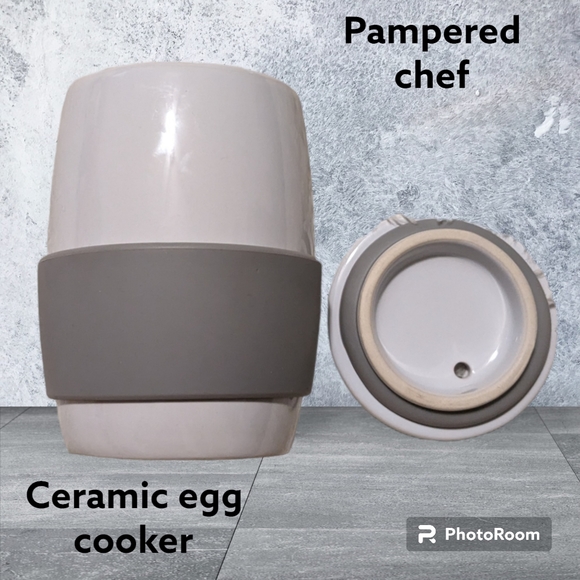 Pampered chef ceramic egg cooker - Picture 1 of 7